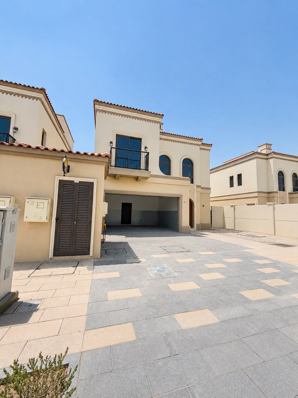 Brand New Villa | Ready to Move In | Single Row