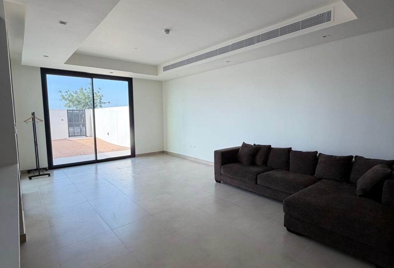 Semi-Furnished 2-Bed Villa | Single Row | Dahlias